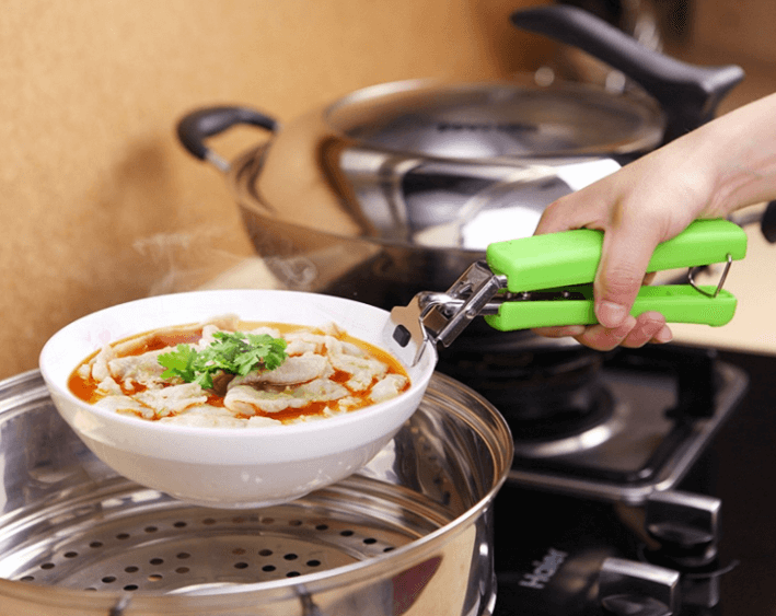 Here are the best Instant Pot Accessories. These instant pot pressure cooker accessories are a must have! 13 very useful accessories for the Instant pot to help you make the best instant pot recipes. So handy! Plate Gripper on a bowl.