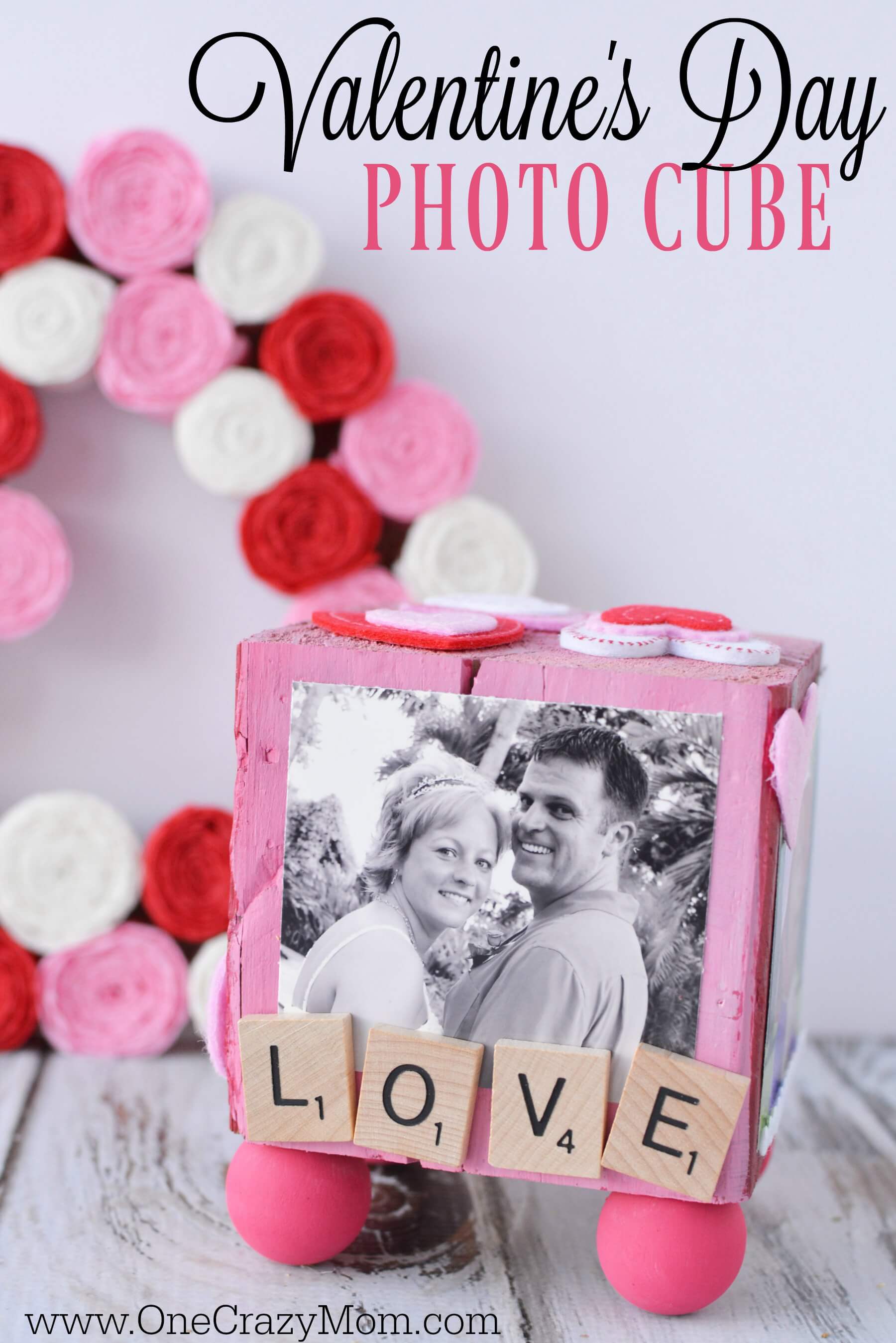 Make this adorable Wooden Photo Block sure to be the perfect gift. You will love how this DIY Photo Block turns out. Make this personalized photo block with just a few supplies. DIY Photo Block decorated for Valentine's Day.