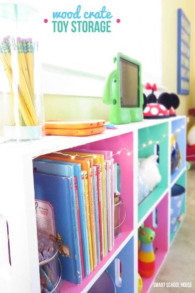 Find easy kids toy storage ideas here. Creative ways to bring order to all the piles of toys. 15 kids storage solutions that won't break the bank. Ideas that are simple and easy! Find easy kids toy storage ideas here. Creative ways to bring order to all the piles of toys. 15 kids storage solutions that won't break the bank. Ideas that are simple and easy!