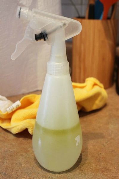 Try these diy home cleaning products that will leave your house sparkling! 20 homemade cleaners that are easy to make.These homemade cleaning products will not break the bank and you will love them! So simple to make! Try these diy home cleaning products that will leave your house sparkling! 20 homemade cleaners that are easy to make.These homemade cleaning products will not break the bank and you will love them! So simple to make!