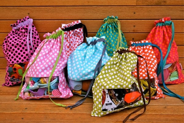 Find easy kids toy storage ideas here. Creative ways to bring order to all the piles of toys. 15 kids storage solutions that won't break the bank. Ideas that are simple and easy! Find easy kids toy storage ideas here. Creative ways to bring order to all the piles of toys. 15 kids storage solutions that won't break the bank. Ideas that are simple and easy!