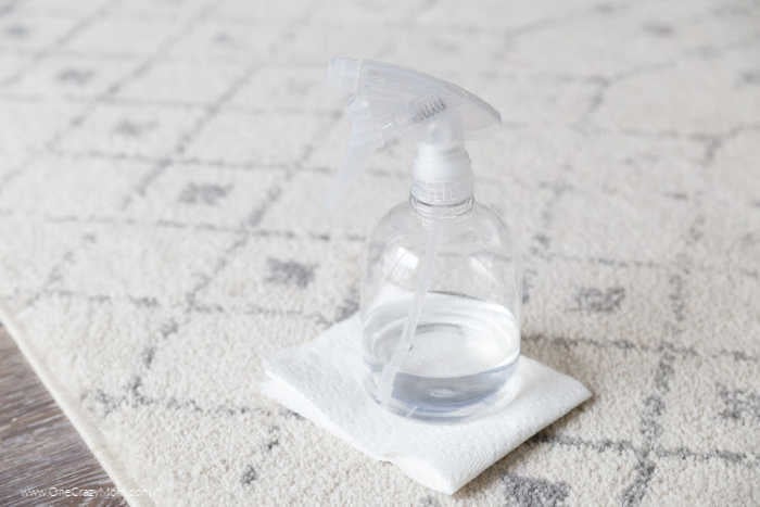 Try these diy home cleaning products that will leave your house sparkling! 20 homemade cleaners that are easy to make.These homemade cleaning products will not break the bank and you will love them! So simple to make! Try these diy home cleaning products that will leave your house sparkling! 20 homemade cleaners that are easy to make.These homemade cleaning products will not break the bank and you will love them! So simple to make!