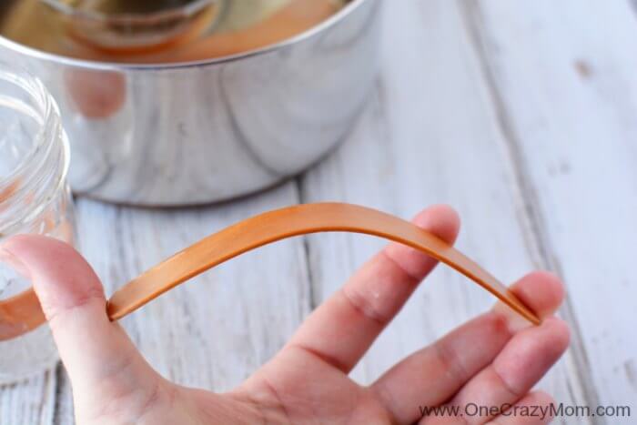Learn how to make popsicle stick bracelets. These craft sticks bracelets will be a hit with everyone! You will love these bracelets made from popsicle sticks! The kids will have a blast decorating popsicle stick jewelry! Try making popsicle stick crafts! Learn how to make popsicle stick bracelets. These craft sticks bracelets will be a hit with everyone! You will love these bracelets made from popsicle sticks! The kids will have a blast decorating popsicle stick jewelry! Try making popsicle stick crafts!