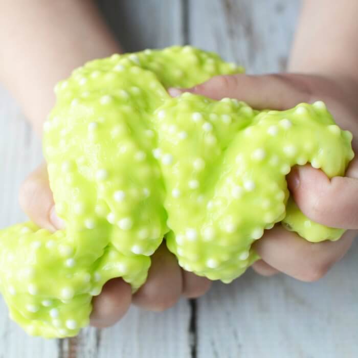 Learn how to make this floam recipe with liquid starch that is also borax free! This floam slime recipe is very easy to make and does not require a ton of ingredients. Once you know how to make floam slime, it's very simple. The kids will have a blast making this floam DIY! No need for kits when you have this no borax homemade recipe. #onecrazymom #floamrecipe Learn how to make this floam recipe with liquid starch that is also borax free! This floam slime recipe is very easy to make and does not require a ton of ingredients. Once you know how to make floam slime, it's very simple. The kids will have a blast making this floam DIY! No need for kits when you have this no borax homemade recipe. #onecrazymom #floamrecipe