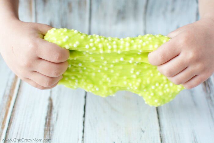Learn how to make this floam recipe with liquid starch that is also borax free! This floam slime recipe is very easy to make and does not require a ton of ingredients. Once you know how to make floam slime, it's very simple. The kids will have a blast making this floam DIY! No need for kits when you have this no borax homemade recipe. #onecrazymom #floamrecipe Learn how to make this floam recipe with liquid starch that is also borax free! This floam slime recipe is very easy to make and does not require a ton of ingredients. Once you know how to make floam slime, it's very simple. The kids will have a blast making this floam DIY! No need for kits when you have this no borax homemade recipe. #onecrazymom #floamrecipe