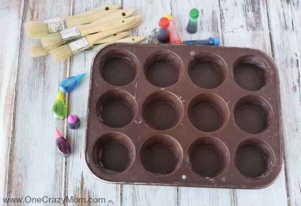 Make this fun and easy sidewalk chalk paint recipe 3 ingredients. The kids will love using sidewalk paint to create artwork. Once you learn how to make this DIY sidewalk chalk paint recipe, you won’t believe how easy it is to make this homemade recipe that is washable too! Learn how to make this paint today! #onecrazymom #sidewalkchalkpaint #DIYrecipes Make this fun and easy sidewalk chalk paint recipe 3 ingredients. The kids will love using sidewalk paint to create artwork. Once you learn how to make this DIY sidewalk chalk paint recipe, you won’t believe how easy it is to make this homemade recipe that is washable too! Learn how to make this paint today! #onecrazymom #sidewalkchalkpaint #DIYrecipes