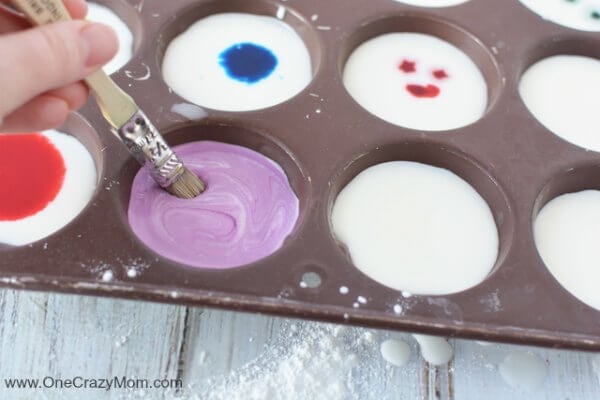 Make this fun and easy sidewalk chalk paint recipe 3 ingredients. The kids will love using sidewalk paint to create artwork. Once you learn how to make this DIY sidewalk chalk paint recipe, you won’t believe how easy it is to make this homemade recipe that is washable too! Learn how to make this paint today! #onecrazymom #sidewalkchalkpaint #DIYrecipes Make this fun and easy sidewalk chalk paint recipe 3 ingredients. The kids will love using sidewalk paint to create artwork. Once you learn how to make this DIY sidewalk chalk paint recipe, you won’t believe how easy it is to make this homemade recipe that is washable too! Learn how to make this paint today! #onecrazymom #sidewalkchalkpaint #DIYrecipes