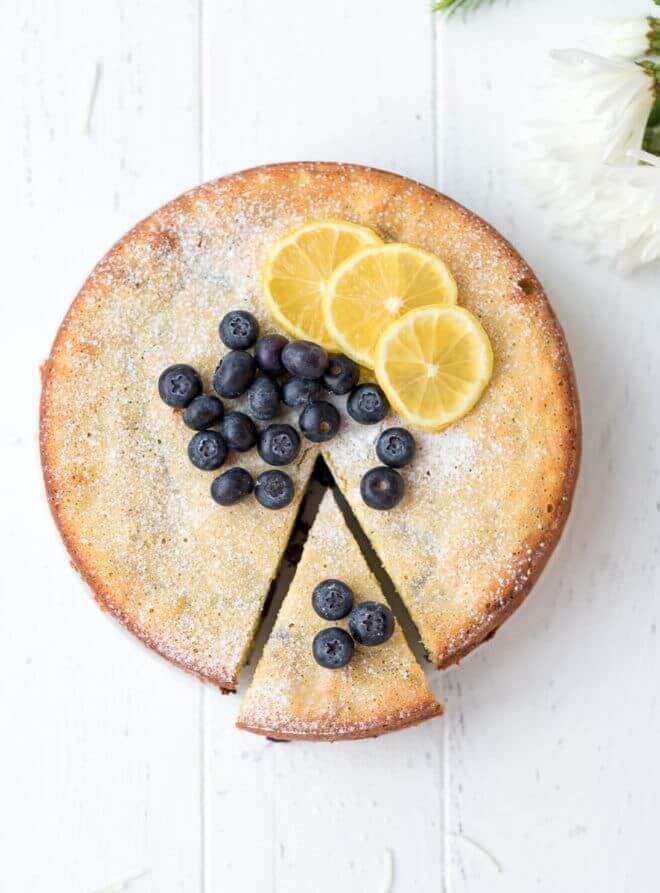 Try these easy Keto desserts to satisfy your sweet tooth. Quick easy keto dessert recipes include ice cream, brownies, cheesecake, fat bombs and more! Try these easy Keto desserts to satisfy your sweet tooth. Quick easy keto dessert recipes include ice cream, brownies, cheesecake, fat bombs and more!