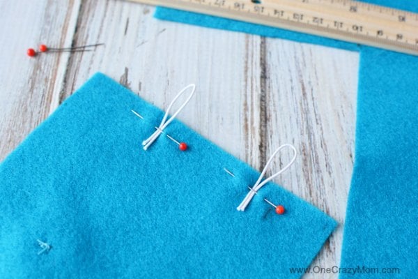 Learn how to make a DIY popsicle holder. It is so simple to make a homemade popsicle sleeve. Kid's will love having their very own popsicle holder. Little hands will not get cold using a homemade popsicle holder. They are so easy to make and budget friendly! Learn how to make a DIY popsicle holder. It is so simple to make a homemade popsicle sleeve. Kid's will love having their very own popsicle holder. Little hands will not get cold using a homemade popsicle holder. They are so easy to make and budget friendly!