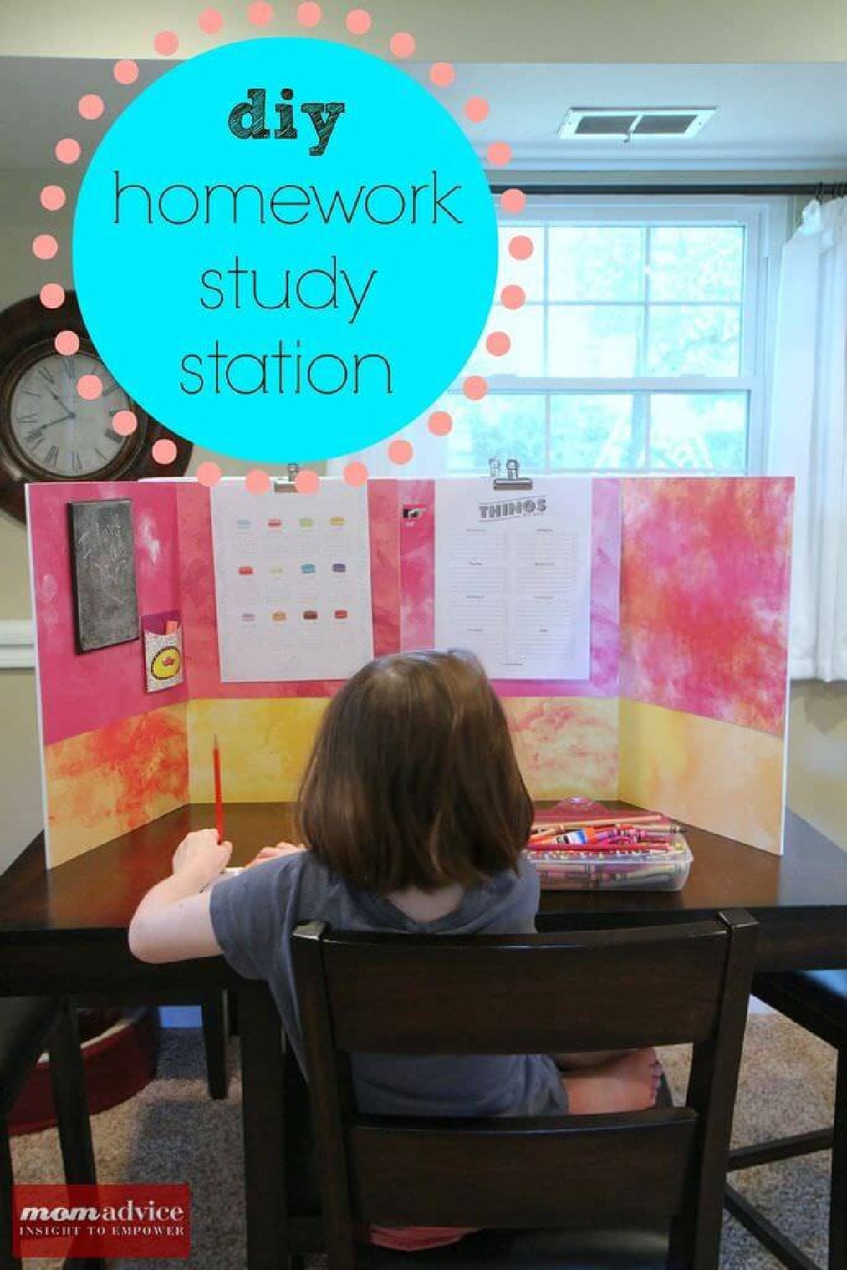 Here are 15 DIY back to school organization ideas to have a great school year! Streamline all the paperwork with these back to school diy organization ideas. Easy diy back to school ideas. 15 organization ideas for school.