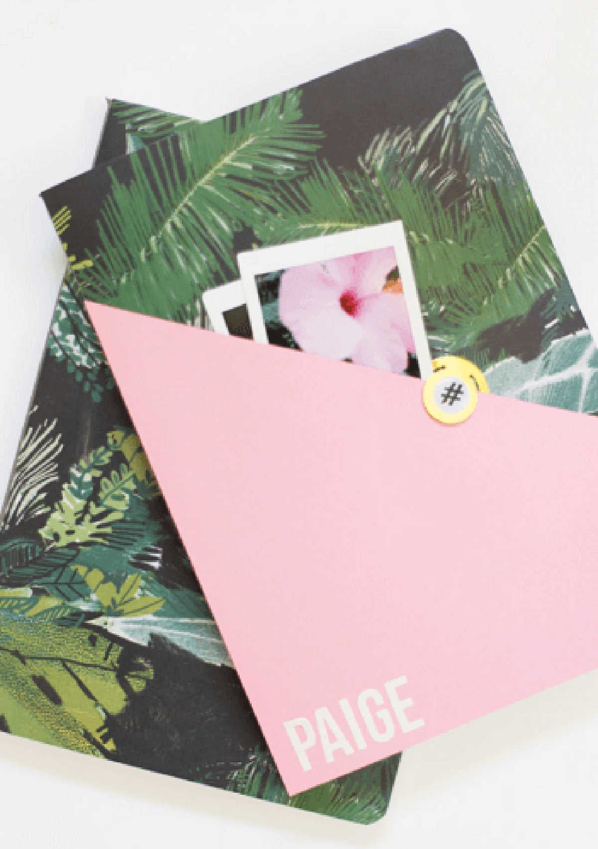 Here are 15 DIY back to school organization ideas to have a great school year! Streamline all the paperwork with these back to school diy organization ideas. Easy diy back to school ideas. 15 organization ideas for school.