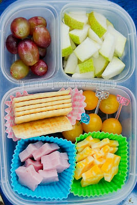 Find easy back to school lunch ideas for kids. 20 quick and easy lunch ideas for kids they will actually eat! Even the pickiest eaters are sure to love these back to school lunch ideas. Try these easy lunch ideas for kids. Find easy back to school lunch ideas for kids. 20 quick and easy lunch ideas for kids they will actually eat! Even the pickiest eaters are sure to love these back to school lunch ideas. Try these easy lunch ideas for kids.