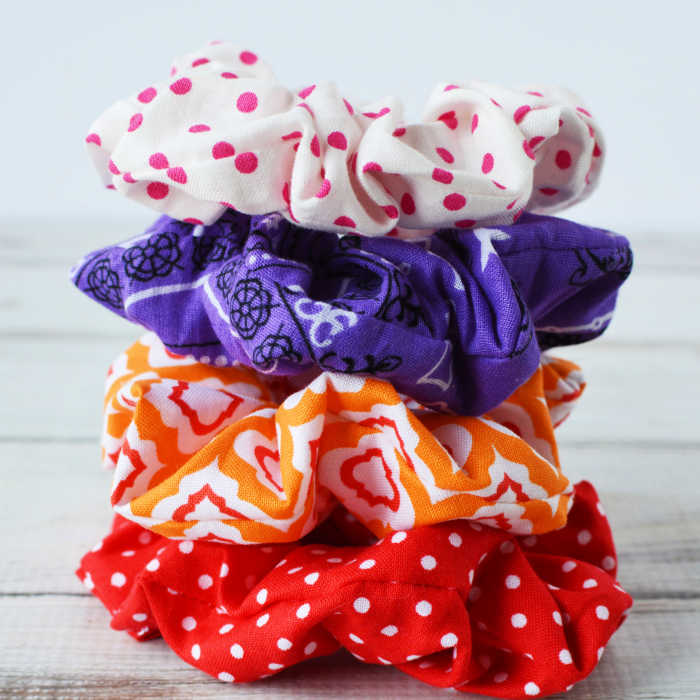 We have over 15 DIY Scrunchies that are fun and easy to make. Find styles for everyone that are sure to be a hit. These are the best diy scrunchies. We have over 15 DIY Scrunchies that are fun and easy to make. Find styles for everyone that are sure to be a hit. These are the best diy scrunchies.