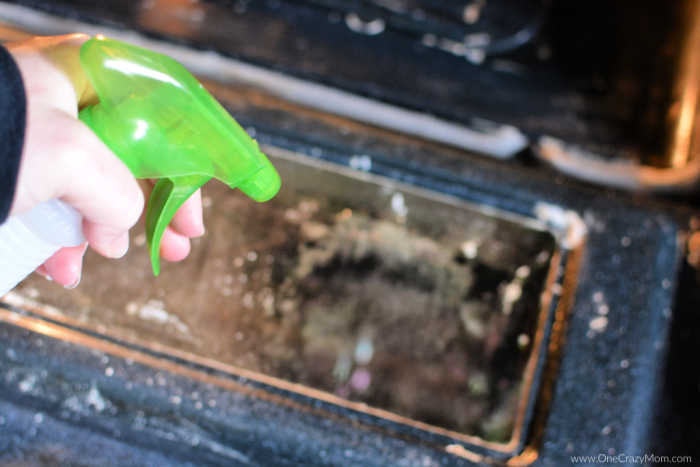 Vinegar sprayed on the oven. 