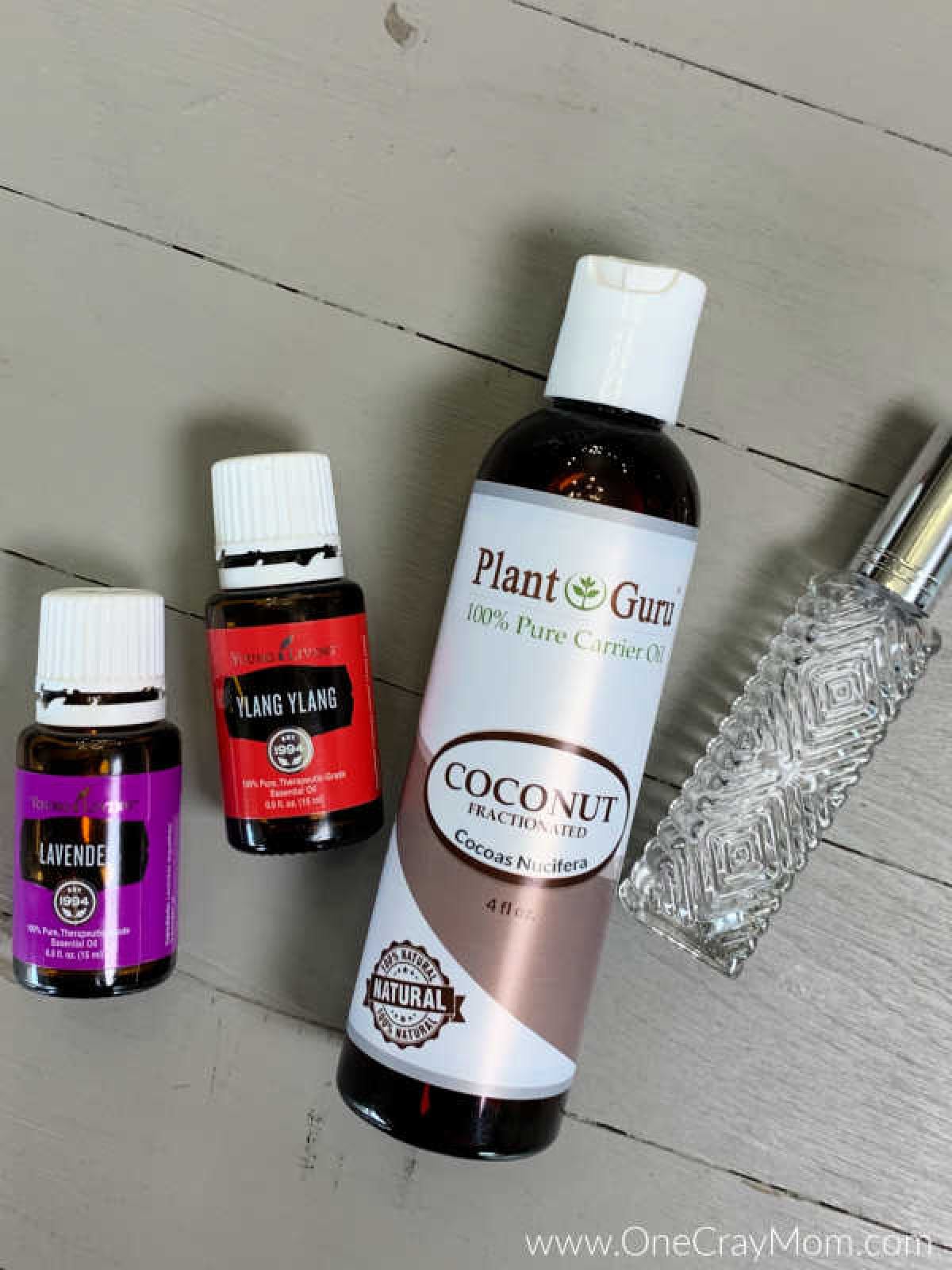 Learn how to make DIY Perfume that is all natural and smells great. It is so simple to make diy essential oil perfume and you can easily customize it. Supplies needed for perfume - essential oils of choice, coconut oil and bottle.