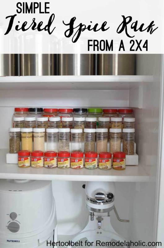If you are overwhelmed with your spice cabinet, learn the best way to organize spices. Find 15+ ways to organize spices that will keep everything in order. If you are overwhelmed with your spice cabinet, learn the best way to organize spices. Find 15+ ways to organize spices that will keep everything in order.