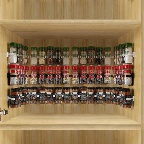 If you are overwhelmed with your spice cabinet, learn the best way to organize spices. Find 15+ ways to organize spices that will keep everything in order. If you are overwhelmed with your spice cabinet, learn the best way to organize spices. Find 15+ ways to organize spices that will keep everything in order.