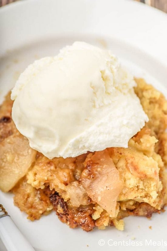 Enjoy dessert any day of the week with these easy 3 ingredient desserts. From cakes and cookies to treats and more, we have 25 tasty 3 ingredient desserts. Enjoy dessert any day of the week with these easy 3 ingredient desserts. From cakes and cookies to treats and more, we have 25 tasty 3 ingredient desserts.