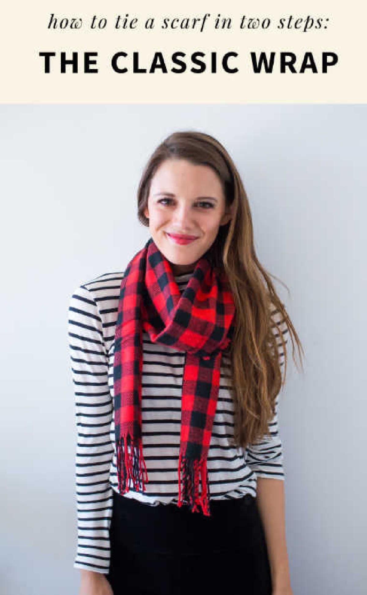 We have 10+ different ways to wear a scarf. If you love scarves but need new ideas, try these cute ways to wear a scarf that you might not have thought of.
