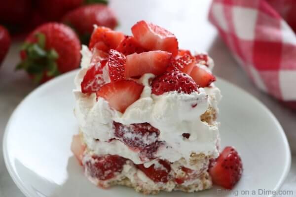 Enjoy dessert any day of the week with these easy 3 ingredient desserts. From cakes and cookies to treats and more, we have 25 tasty 3 ingredient desserts. Enjoy dessert any day of the week with these easy 3 ingredient desserts. From cakes and cookies to treats and more, we have 25 tasty 3 ingredient desserts.