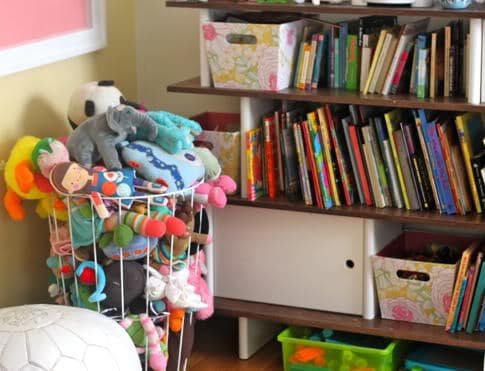 It is so easy to get overwhelmed with stuffed animals taking over your house. Learn these brilliant Stuffed Animal Storage Ideas to regain order. It is so easy to get overwhelmed with stuffed animals taking over your house. Learn these brilliant Stuffed Animal Storage Ideas to regain order.