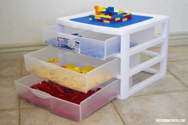 Are Lego's taking over your house? Try these clever 15+ Lego storage ideas to get everything in order and make Lego time even more fun. Lego storage drawers.