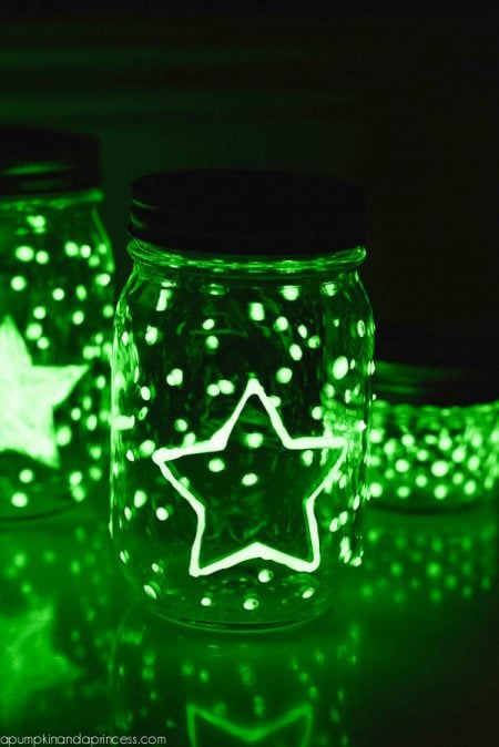 Find over 20 Glow in the dark party ideas that are easy and budget friendly. Your next party will be fabulous with these glow in the dark party decorations. Glow in the dark mason jars lit up.