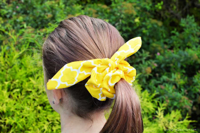 We have another fun DIY and you can easily learn how to make a bow scrunchie. With just a few simple steps and supplies, you will be making a bow scrunchie. We have another fun DIY and you can easily learn how to make a bow scrunchie. With just a few simple steps and supplies, you will be making a bow scrunchie.