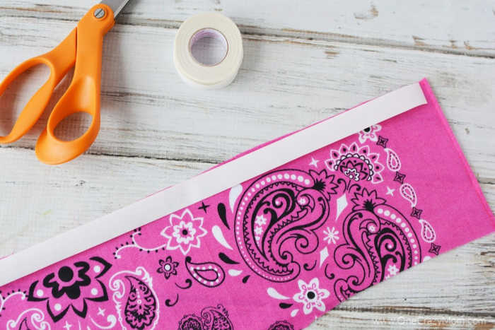 Learn how to make this easy DIY Scrunchie No Sew in just minutes. This super easy diy scrunchie is so fun to make and they turn out gorgeous. Learn how to make this easy DIY Scrunchie No Sew in just minutes. This super easy diy scrunchie is so fun to make and they turn out gorgeous.