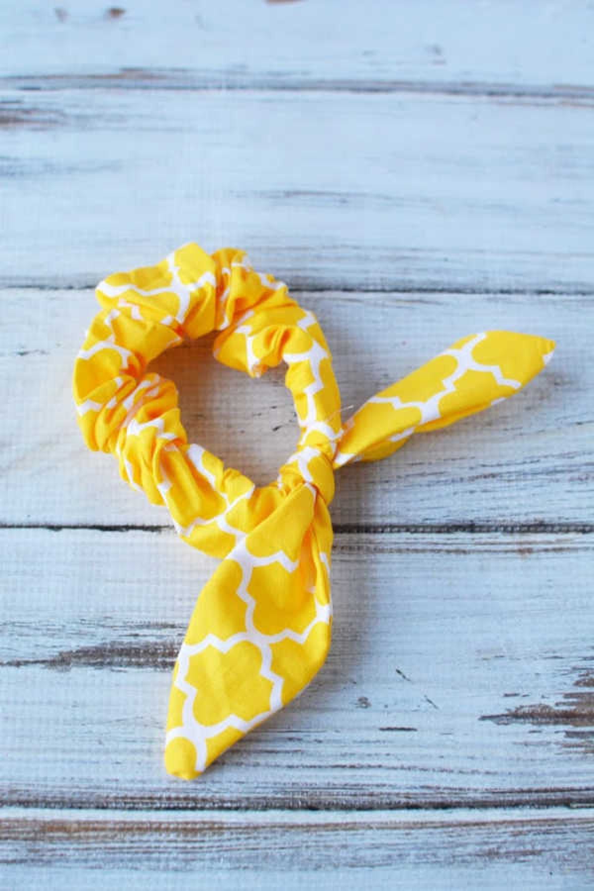 We have another fun DIY and you can easily learn how to make a bow scrunchie. With just a few simple steps and supplies, you will be making a bow scrunchie. We have another fun DIY and you can easily learn how to make a bow scrunchie. With just a few simple steps and supplies, you will be making a bow scrunchie.
