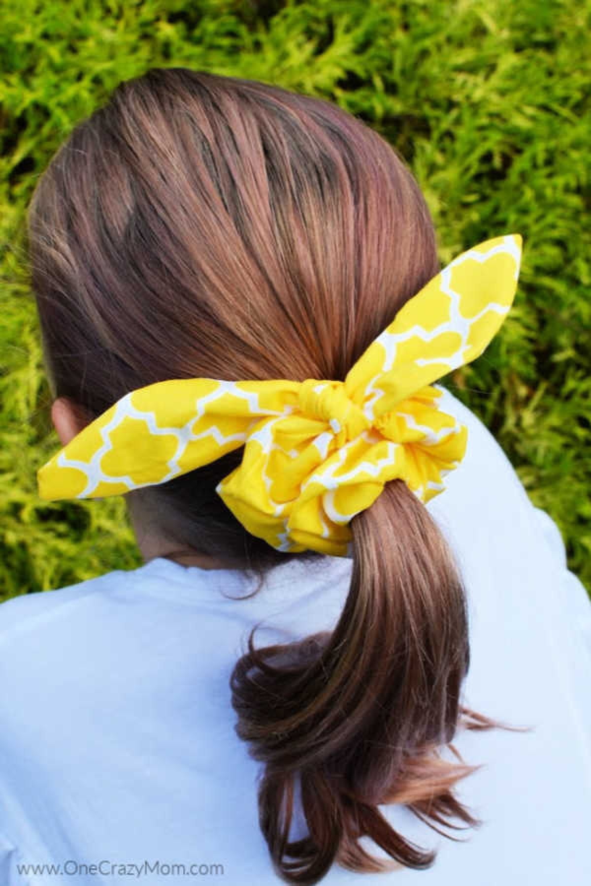 We have another fun DIY and you can easily learn how to make a bow scrunchie. With just a few simple steps and supplies, you will be making a bow scrunchie. We have another fun DIY and you can easily learn how to make a bow scrunchie. With just a few simple steps and supplies, you will be making a bow scrunchie.