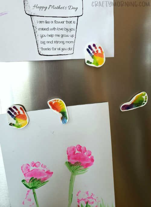 Everyone will have a blast making these 25 Shrinky Dink ideas that are easy to make. Find ideas from key chains and necklaces to magnets and much more! Shrink Dink magnets on the fridge.