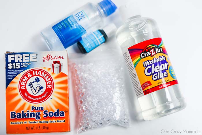 Crunchy Slime is such a fun slime to make and very easy. The kids will have a blast learning how to make crunch slime. Try it today! Supplies for Crunchy Slime - clear glue, food coloring, baking soda, contact lens solution, fishbowl beads.