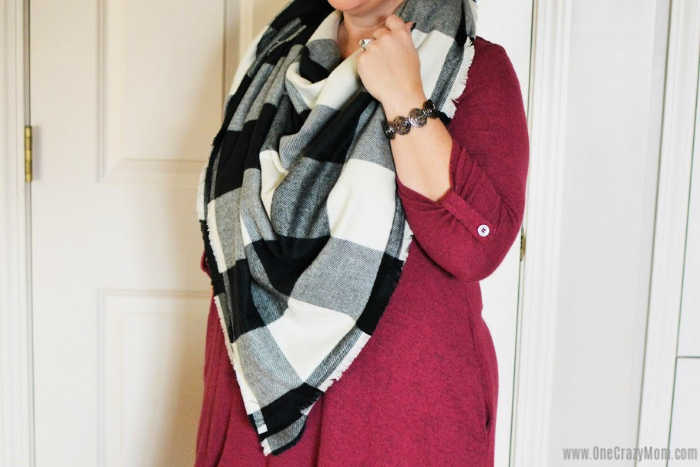 Learn how to make a blanket scarf and see how simple and easy it is. No need to buy these scarves at the store when you can make a no sew scarf at home. Learn how to make a blanket scarf and see how simple and easy it is. No need to buy these scarves at the store when you can make a no sew scarf at home.