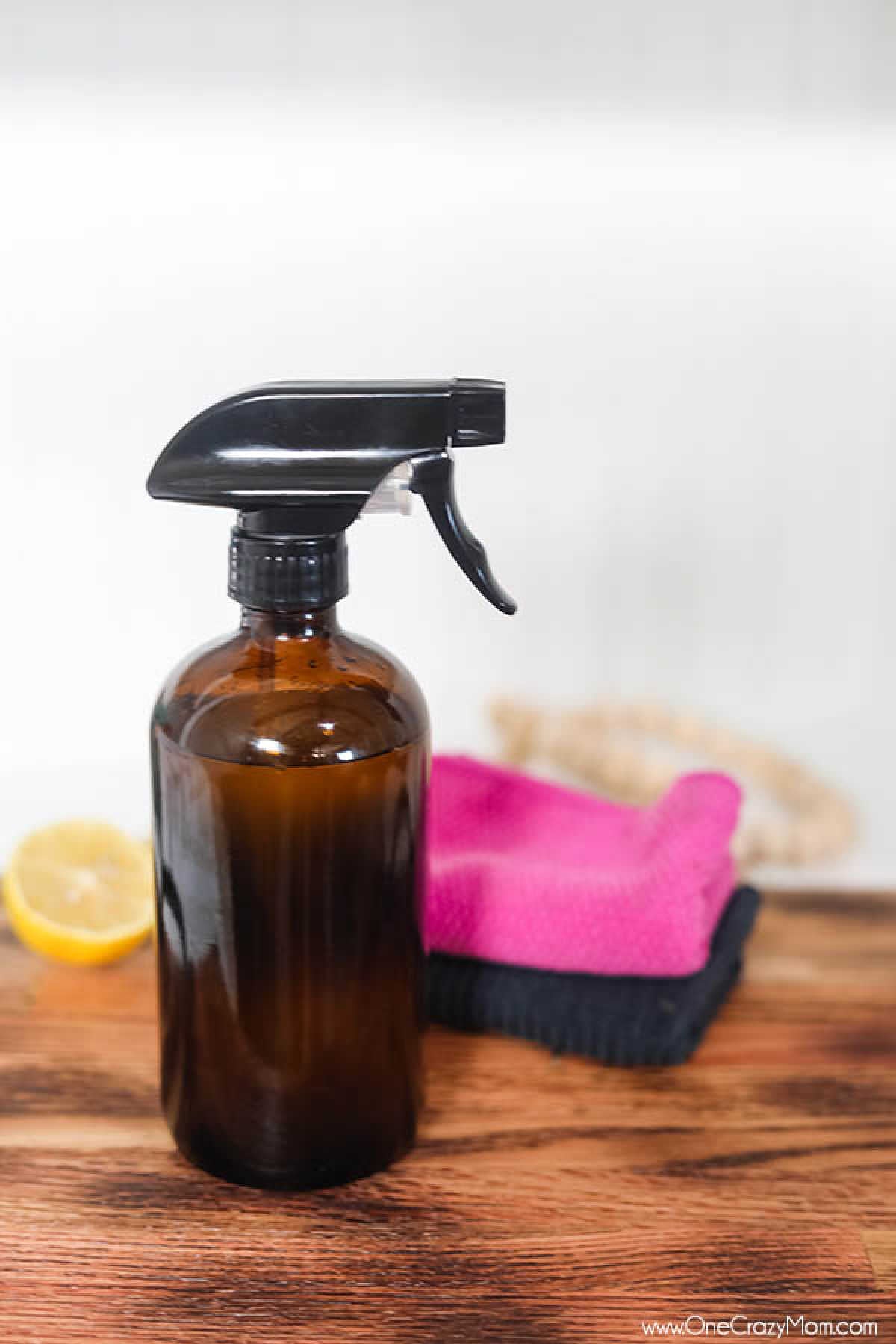 With just a few ingredients, make diy all purpose cleaner and start using natural products. Learn how to make all purpose cleaner recipe 2 different ways. Glass Spray Bottle with two rags and a half of fresh lemon the side
