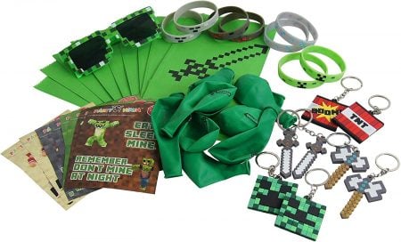 We have gathered the best Minecraft party ideas. From food and games to decor and more, find Minecraft birthday party ideas that are easy, frugal and fun! Assorted party favors ready for goody bags.