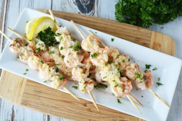 Find 20+ easy shrimp recipes that are super easy to prepare and so tasty. Dinner will be a breeze with these quick and delicious meal ideas for you to try. Find 20+ easy shrimp recipes that are super easy to prepare and so tasty. Dinner will be a breeze with these quick and delicious meal ideas for you to try.