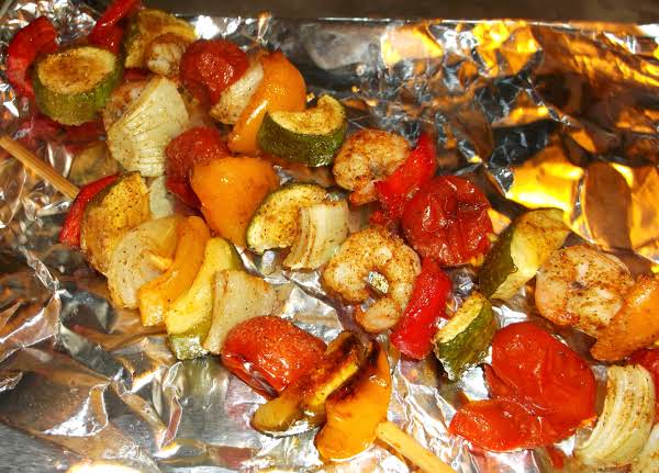 Find 20+ easy shrimp recipes that are super easy to prepare and so tasty. Dinner will be a breeze with these quick and delicious meal ideas for you to try. Find 20+ easy shrimp recipes that are super easy to prepare and so tasty. Dinner will be a breeze with these quick and delicious meal ideas for you to try.