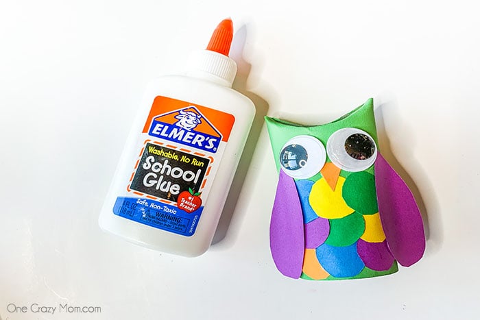 This adorable Owl toilet paper roll craft is so frugal to make and tons of fun. Save empty toilet paper rolls and transform them into this cute little owl. This adorable Owl toilet paper roll craft is so frugal to make and tons of fun. Save empty toilet paper rolls and transform them into this cute little owl.