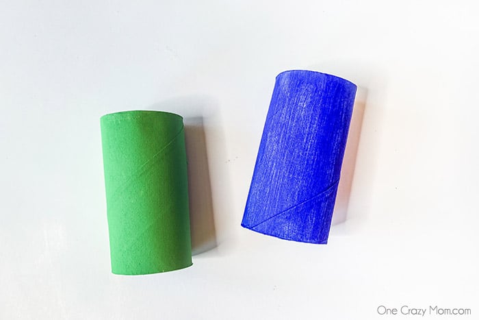 This adorable Owl toilet paper roll craft is so frugal to make and tons of fun. Save empty toilet paper rolls and transform them into this cute little owl. This adorable Owl toilet paper roll craft is so frugal to make and tons of fun. Save empty toilet paper rolls and transform them into this cute little owl.