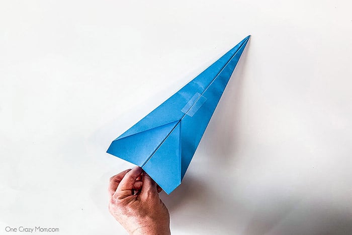 We are going to show you how to make a paper airplane. With just a few easy steps, you can make the perfect airplane that is simple but tons of fun! We are going to show you how to make a paper airplane. With just a few easy steps, you can make the perfect airplane that is simple but tons of fun!