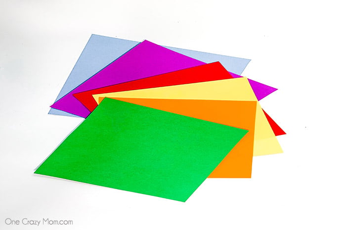Grab some paper and learn how to make this easy origami cube. This is a simple but fun activity perfect to keep the kids busy while having a blast. sheets of paper