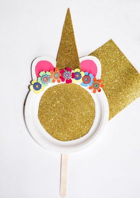 Are your kids crazy over unicorns? They are going to absolutely love these fun unicorn crafts for kids! We have lots of great ideas to try! Are your kids crazy over unicorns? They are going to absolutely love these fun unicorn crafts for kids! We have lots of great ideas to try!