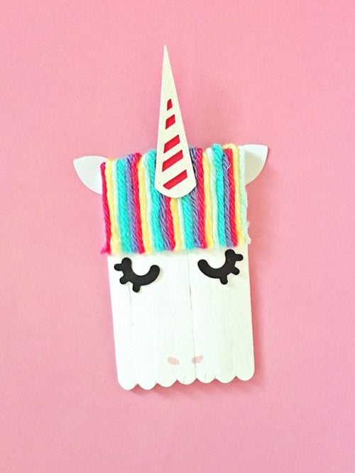 Are your kids crazy over unicorns? They are going to absolutely love these fun unicorn crafts for kids! We have lots of great ideas to try! Are your kids crazy over unicorns? They are going to absolutely love these fun unicorn crafts for kids! We have lots of great ideas to try!