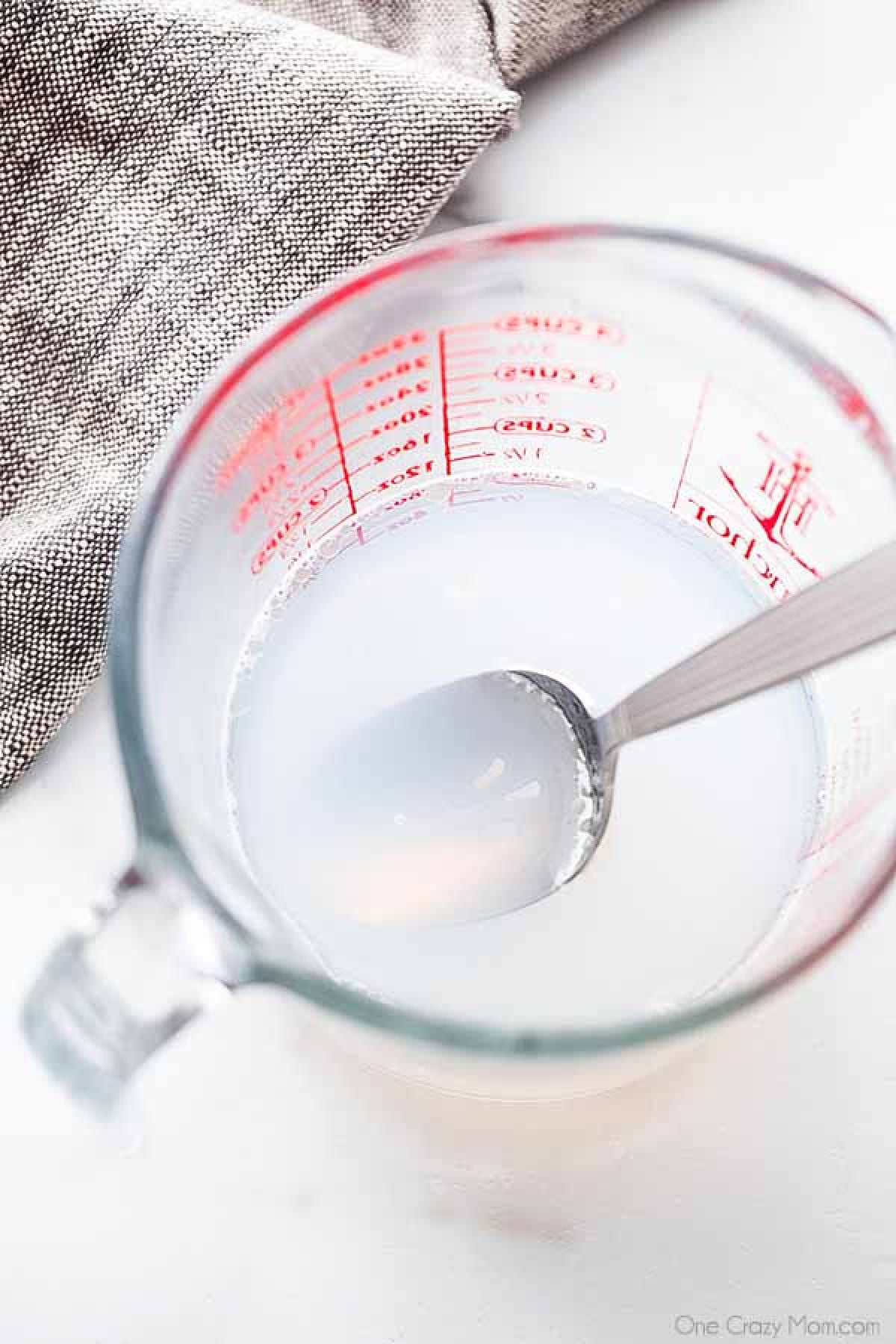 Try making DIY Disinfecting Wipes for a fraction of the price of store bought wipes. These are very simple to make and work great! Try making DIY Disinfecting Wipes for a fraction of the price of store bought wipes. These are very simple to make and work great!