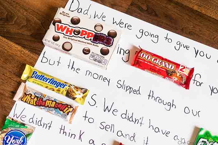 Learn how to make a Candy Card for birthdays, special occasions and more. This diy candy bar card is so fun and really tasty too! Candy card ideas are perfect for dad, for friends and for kids. #onecrazymom #candycard Learn how to make a Candy Card for birthdays, special occasions and more. This diy candy bar card is so fun and really tasty too! Candy card ideas are perfect for dad, for friends and for kids. #onecrazymom #candycard