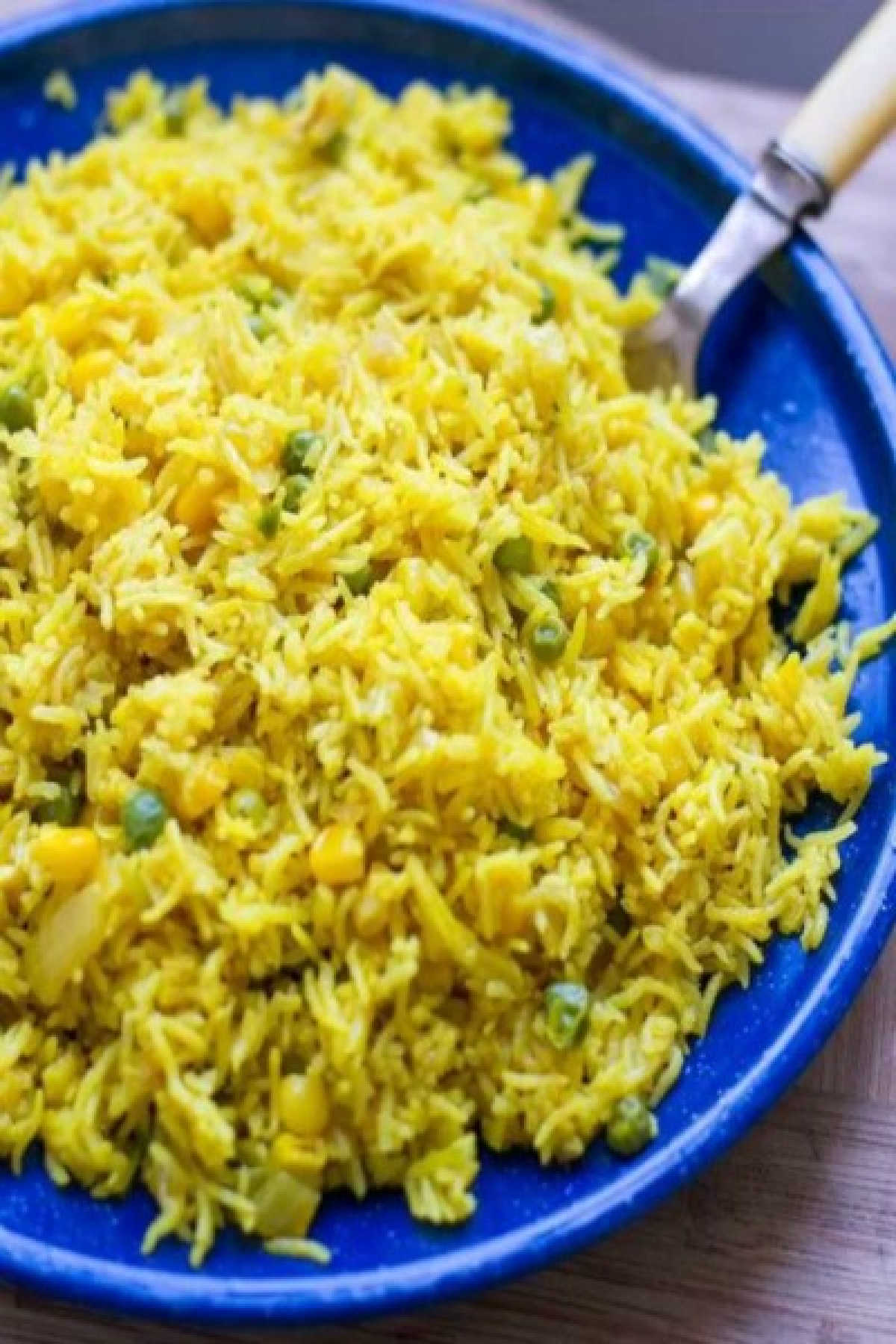 You can make side dishes in just minutes in the instant pot! We have a bunch of delicious and easy instant pot side dishes to try that you will love.