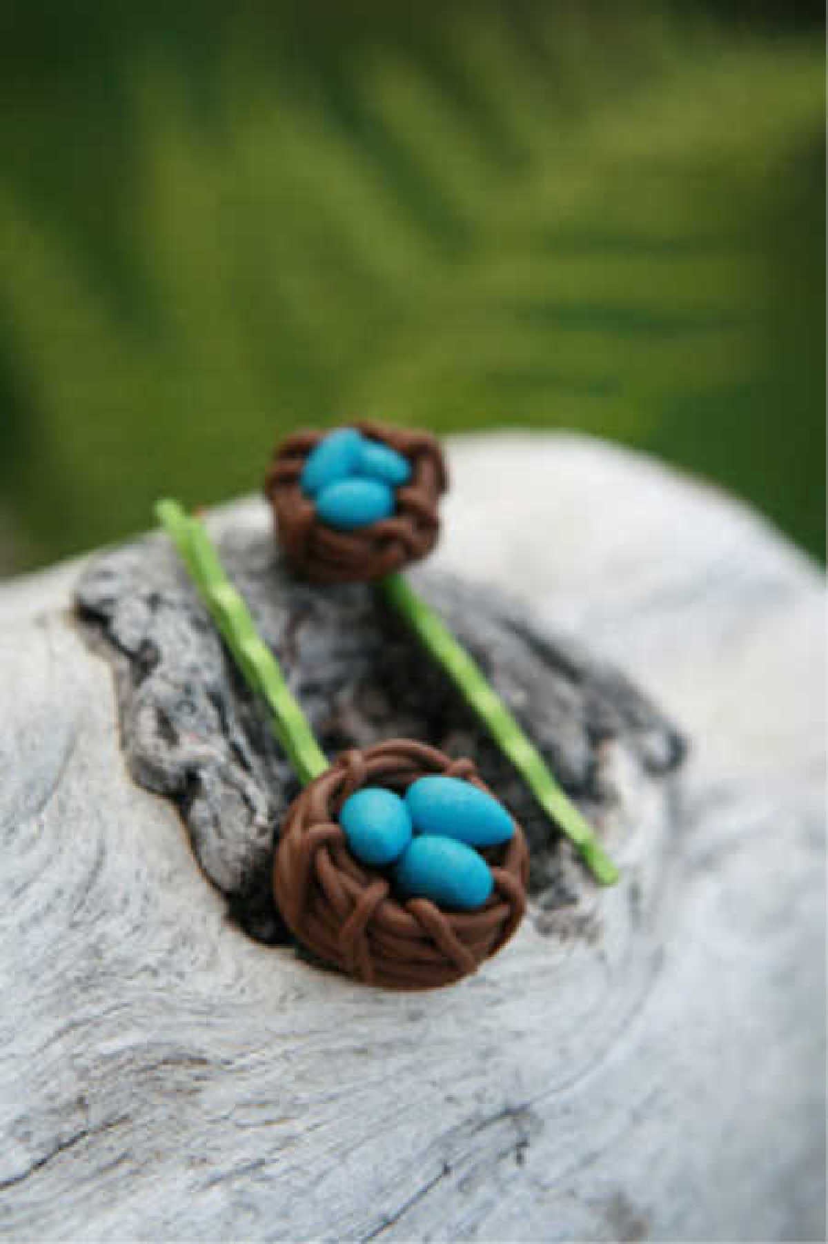 Get started today with over 15 Polymer Clay Ideas that are fun for kids and adults. Choose a polymer clay tutorial and be prepared to have a blast.