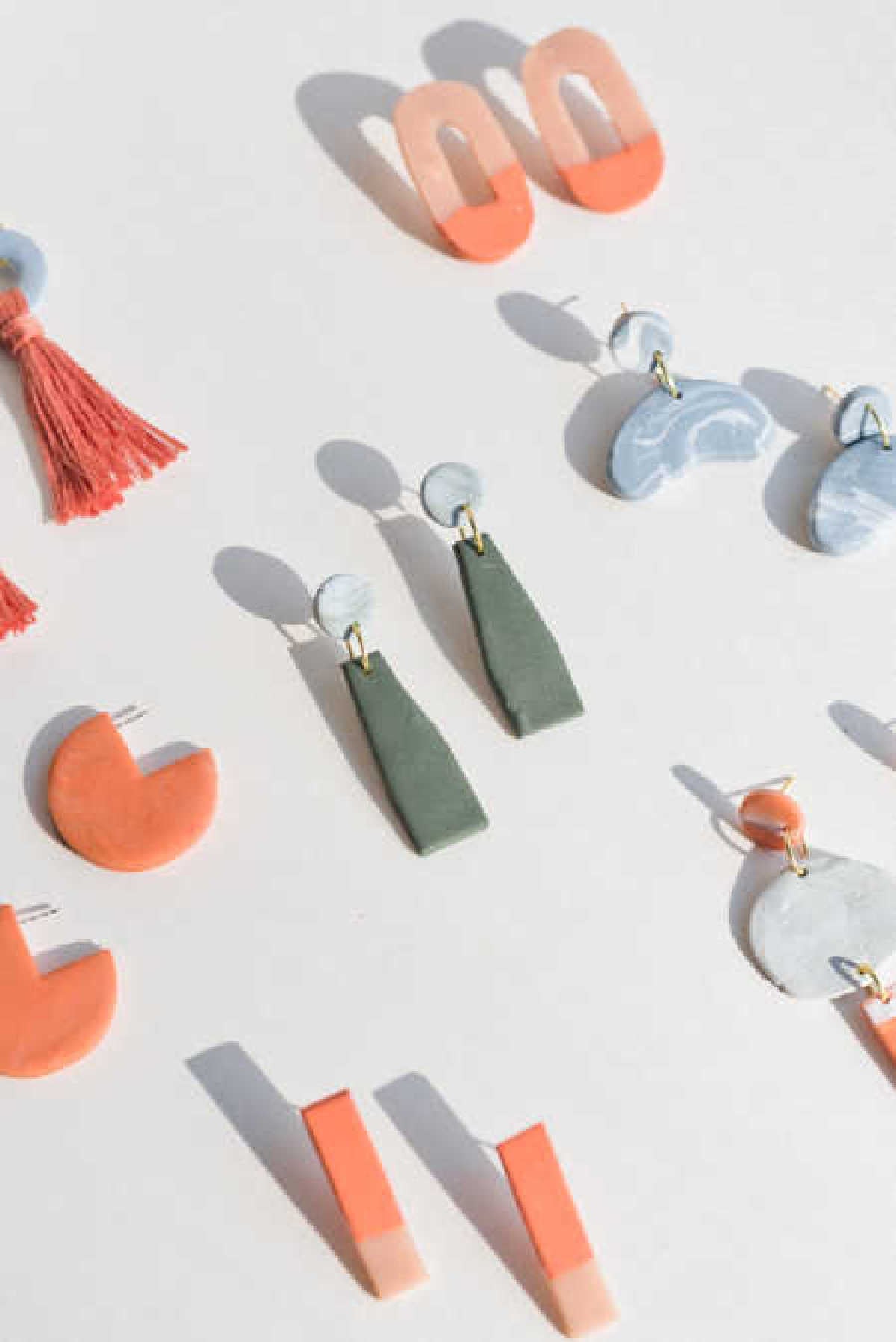 Get started today with over 15 Polymer Clay Ideas that are fun for kids and adults. Choose a polymer clay tutorial and be prepared to have a blast.