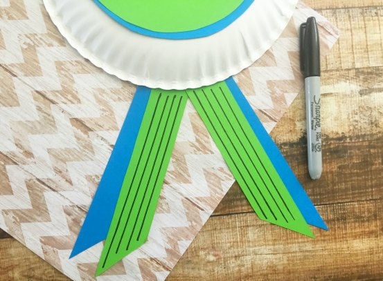 Stripes on ribbon.